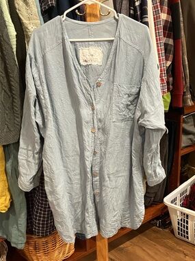 notPERFECTLINEN Light Blue Button-Down Linen Shirt